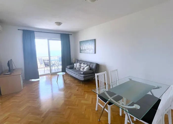 Apartmani Lo- Sunny Sea View